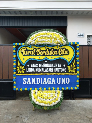 Papan Bunga Duka di Karangayu